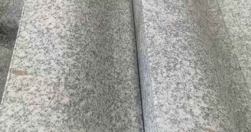 重庆芙蓉白S型拉丝面路沿石
