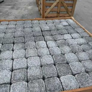 重庆 园林景观滚石