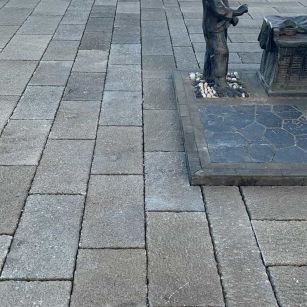 重庆仿古石铺装效果