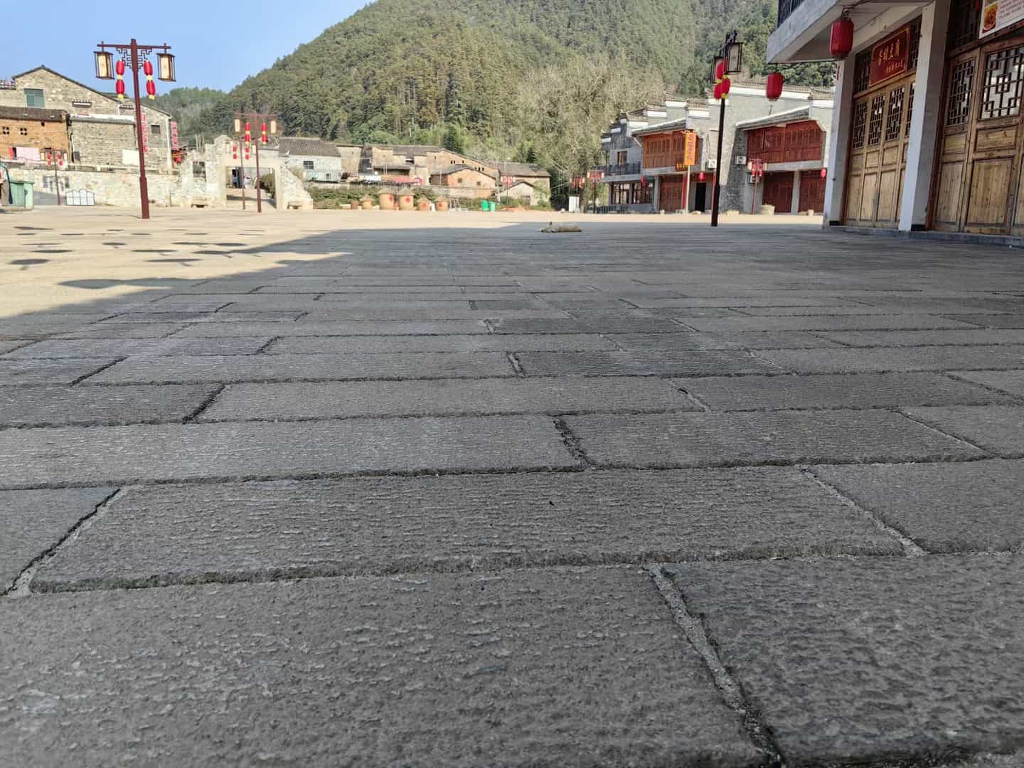 重庆仿古石铺装效果