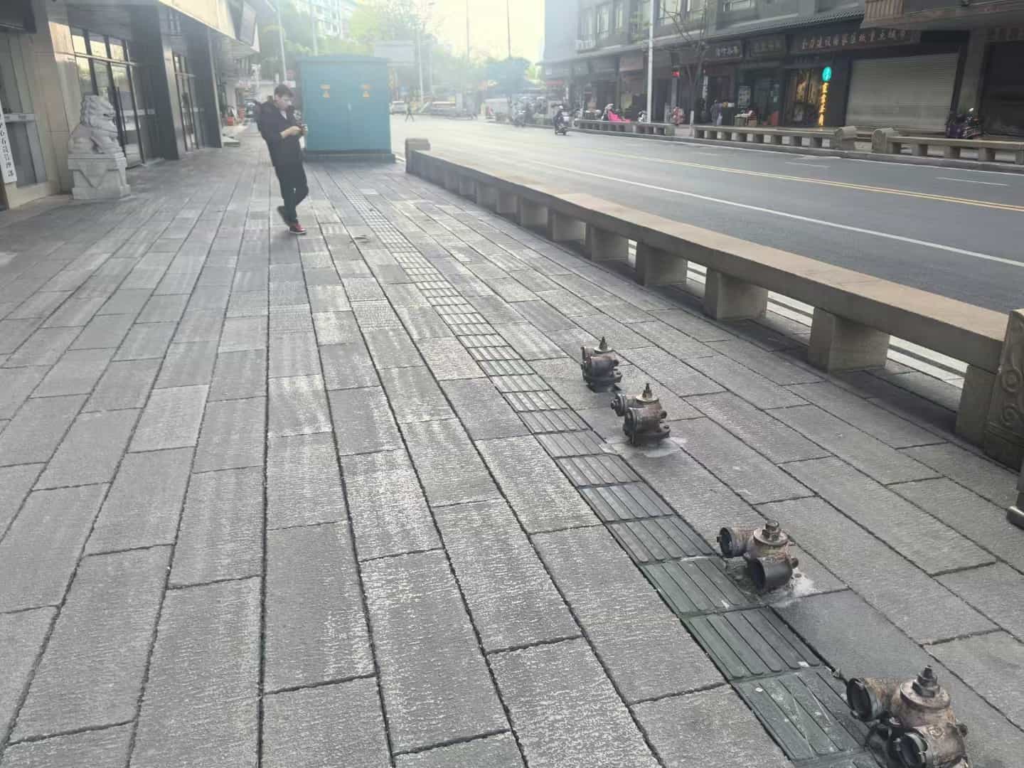 重庆仿古石铺装效果