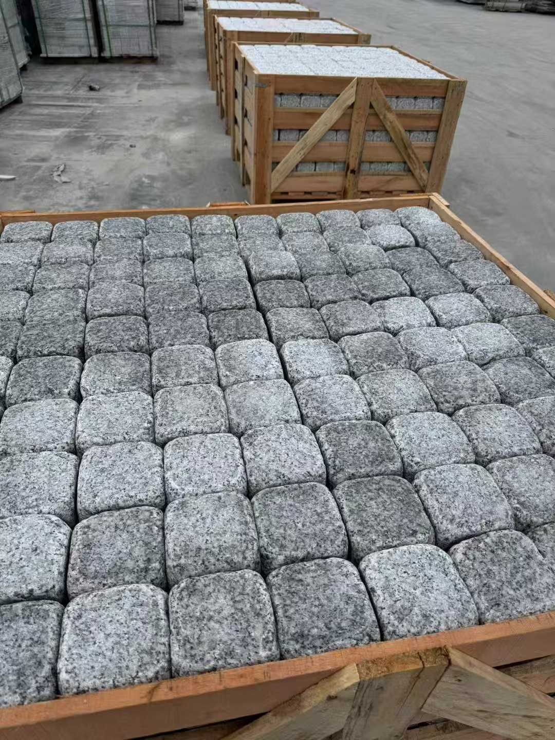 重庆 园林景观滚石