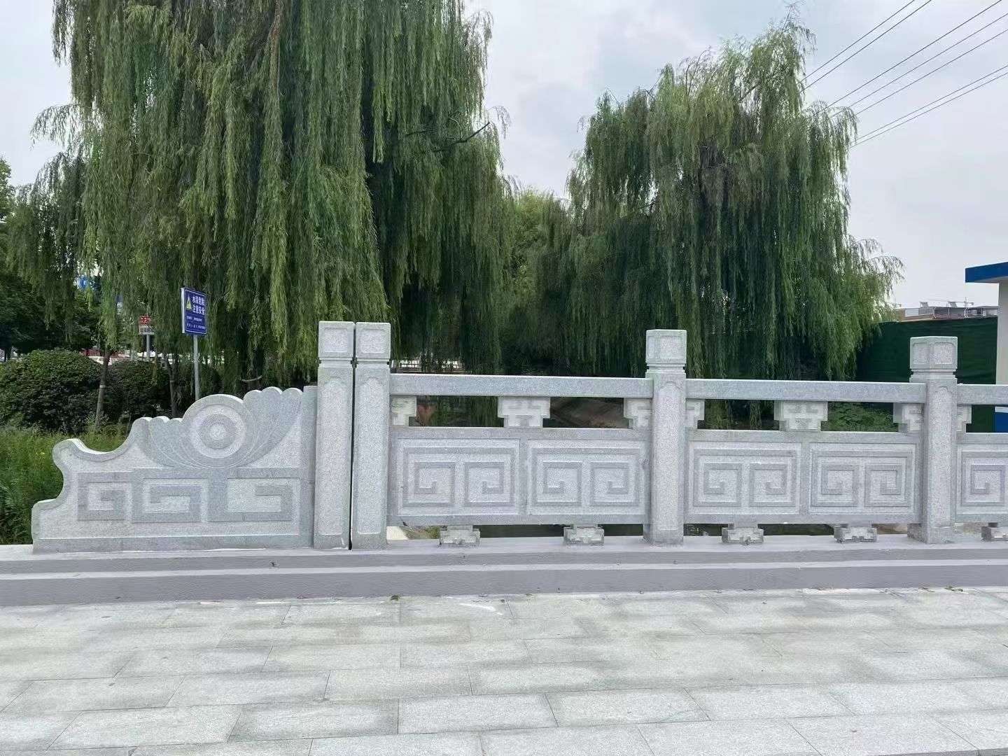 重庆 芝麻灰桥栏杆、河道栏杆安装效果